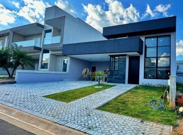 f81af9fb860f10c005f63da82753df1451d7e391 · Casa em construção à venda, 3 suítes, planejados, piscina, Condomínio Lucilla, Indaiatuba.