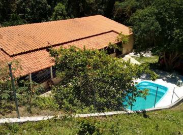 Rural · 150m² · 2 Quartos · 4 Vagas · Chácara Nazaré Paulista 1.700 m² casa e piscina apenas 420 mil!