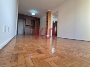 Foto 01 · Apartamento à venda na Vila Mariana: 2 quartos, 2 salas, 2 banheiros e 1 vaga de garagem. Conforto e