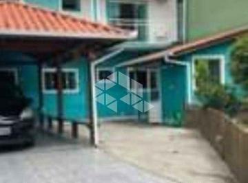 Casa · 130m² · 3 Quartos · 4 Vagas · Casa Palhoça com 03 dormitórios - Madri
