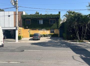 Casa · 179m² · 1 Quarto · 5 Vagas · Casa Comercial a Venda em Moema com 192m2 e 5 Vagas de Garagem