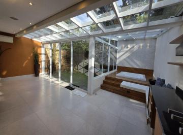 Casa · 338m² · 3 Quartos · 3 Vagas · Casa em Condomínio â Venda com 3 Quartos sendo 3 Suítes e 3 vagas de Garagem!