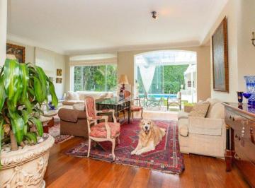 Casa · 480m² · 4 Quartos · 2 Vagas · Casa a venda no Alto de Pinheiros, SP / 4 quartos sendo 2 suítes, 2 vagas e 480m².