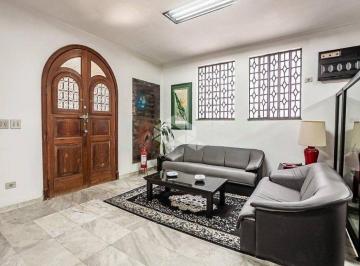 Casa · 1000m² · 2 Quartos · 30 Vagas · Sobrado à Venda com Várias Salas, Auditório e estacionamento com 30 Vagas /Jd. América