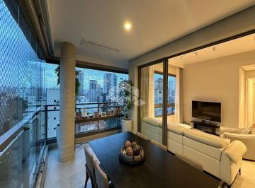 Apartamento · 117m² · 3 Quartos · 2 Vagas · Apartamento à Venda em Moema com 3 Dormitórios sendo 2 Suítes e 2 Vagas!