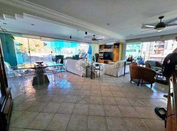 Apartamento · 248m² · 4 Quartos · 2 Vagas · Belíssima Cobertura à Venda na Praia da Enseada na região da Brunella!