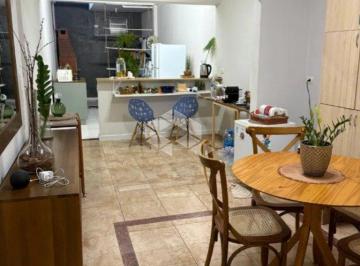 d5cfdc · Casa a venda em Vila Guarani (Z Sul), com 3 Quartos (1 suíte)