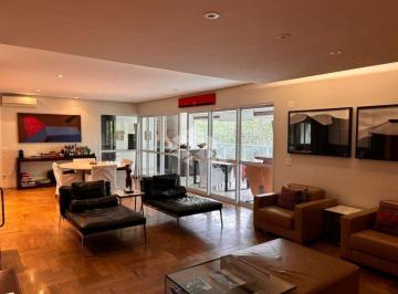 Apartamento · 258m² · 4 Quartos · 4 Vagas · Apartamento a venda com 4 Quartos sendo 4 Suítes, 4 Salas, Varanda e 4 Vagas de Garagem!