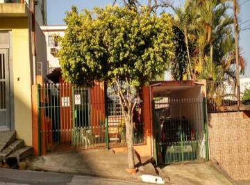 Casa · 350m² · 1 Quarto · 1 Vaga · Oportunidade de investimento Casa em Vila Floresta, próximo à Vila Mascote em área maior de 350m²