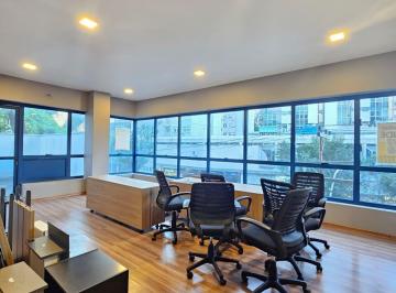 Comercial · 89m² · 1 Quarto · 1 Vaga · Comercial à venda - em Rio Branco