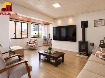 Apartamento · 145m² · 3 Quartos · 2 Vagas · Cobertura com 3 dormitórios, 2 vagas e elevador no Bairro Santana.