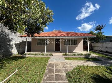Casa · 120m² · 2 Quartos · Casa com ótima localização