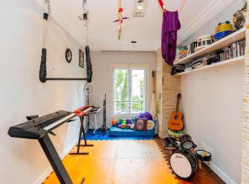IMG_20260627_181504_000.jpeg · Casa no condomínio CONDOMINIO SAINT GERMAIN para venda com 4 quartos, sendo 4 suítes, 247m² - remaxf