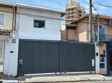 33647f49-9d42-4101-8aed-12f77130eea7 · Agradável casa para venda em Vila Mariana com 3 quartos, 200m²
