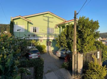 10 · Casa de 300m² com 4 quartos sendo 1 suíte na Fazenda Santo Antônio, São José