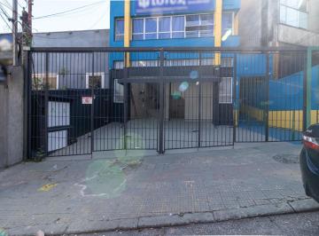 Comercial · 170m² · 3 Vagas · Loja na Rua das Grumixamas, N. 40 • 170 m²