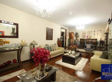 Apartamento · 180m² · 4 Quartos · 2 Vagas · Apartamento 4 quartos, 2 suítes, 180m², 2 vagas em linha, em prédio com um por andar, em localização