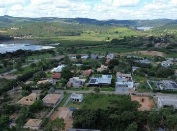 Terreno · 1050m² · Chácara de esquina em condomínio fechado Recanto dos Pássaros.