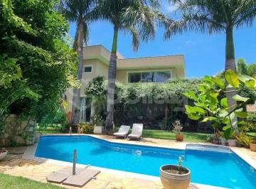 Casa · 469m² · 3 Quartos · 6 Vagas · Casa com 03 Suites, escritorio, piscina, área lazer, para alugar no Condominio São Joaquim em Vinhed