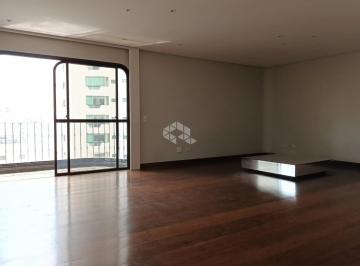 Apartamento · 200m² · 3 Quartos · 2 Vagas · Apartamento 200m² , sendo 3 suítes e 2 vagas, próximo ao Parque da Aclimação.