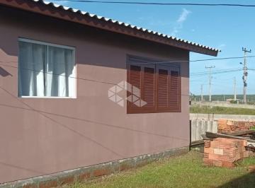 1 · Casa 2 Dorm. - Balneário Gaivótas - SC