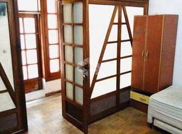 Apartamento · 77m² · 3 Quartos · Apartamento 3 dormitórios, com pátio e ampla área de serviços - Centro - Porto Alegre
