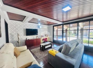 Casa · 337m² · 4 Quartos · 3 Vagas · Sobrado 3 dormitórios, suíte master, Quiosque com churrasqueira, 2 salas comerciais - Centro - Cano
