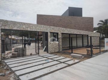 5 · Casa Duplex com 2 suítes em condomínio na Cachoeira do Bom Jesus