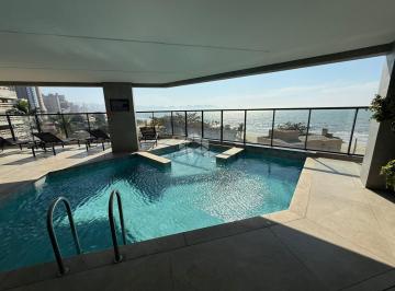 Apartamento · 126m² · 3 Quartos · 2 Vagas · Apartamento com três suítes frente mar no Pereque em Porto Belo SC