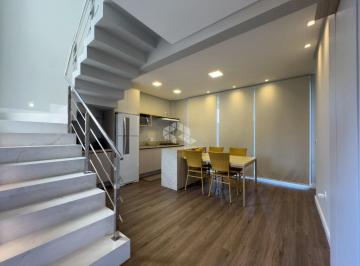 Casa · 100m² · 2 Quartos · 2 Vagas · Sobrado mobiliado em Bombinhas, SC
