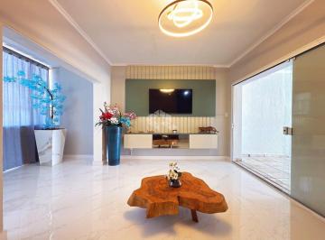 01 · Excelente casa de 180m2 totalmente reformada