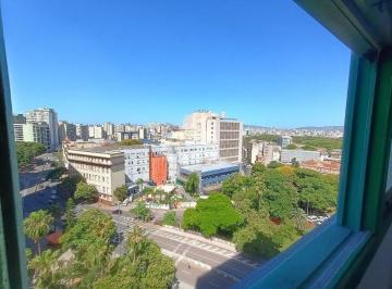 01 · Seu novo lar no coração do Centro Histórico!