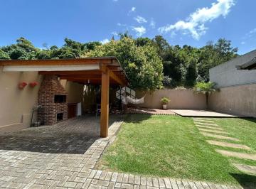 Casa · 74m² · 2 Quartos · Casa plana em bairro tranquilo  com 2 dormitórios