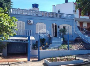 Casa · 206m² · 4 Quartos · 2 Vagas · Casa para vender com 4 quartos, 1 suíte, 3 banheiros e pátio | Vila Ipiranga, Porto Alegre