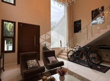 Casa · 343m² · 3 Quartos · 2 Vagas · Casa com 3 quartos e 343m² à venda em Jardim Botânico, Porto Alegre.