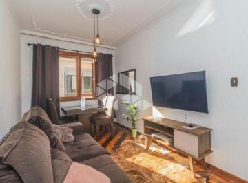 Apartamento · 83m² · 2 Quartos · Apartamento de 02 dormitórios com sacada no bairro Cristo Redentor