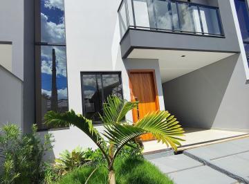 Casa · 91m² · 3 Quartos · 1 Vaga · Lindo e NOVO sobrado com 3 quartos sendo 1 suíte - entrega em Fev/26