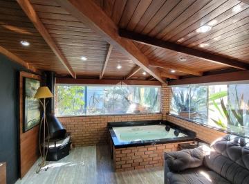Casa · 100m² · 2 Quartos · 1 Vaga · CASA COM 2 QUARTOS 1 VAGA DE GARAGEM PISCINA E QUINTAL NO CAMPECHE FLORIANÓPOLIS