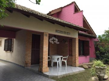 Casa · 100m² · 3 Quartos · 4 Vagas · Casa à venda 3 quartos 3 suítes 4 vagas em Imbé