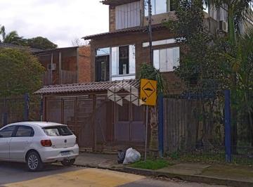 Casa · 180m² · 7 Quartos · 2 Vagas · Oportunidade Única - Localização Estratégica! Divisa dos Bairros Costa e Silva e Parque Santa Fé.