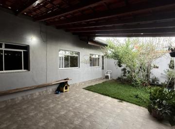 Casa · 75m² · 3 Quartos · 2 Vagas · móvel com 3 quartos à venda – Bairro São Francisco