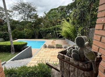 Casa · 300m² · 3 Quartos · 5 Vagas · Casa à venda no bairro Ipé Amarelo - Esmeraldas/MG