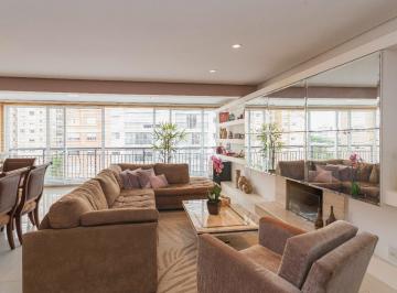 Apartamento · 164m² · 3 Quartos · 2 Vagas · Apartamento de 3 dormitórios, todos suítes, com 2 vagas de garagem no Jardim Europa, em Porto Alegre