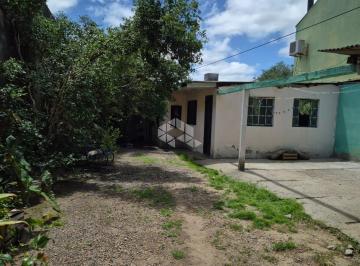 Casa · 70m² · 2 Quartos · 3 Vagas · CASA 02 DORMITÓRIOS E 03 VAGAS BAIRRO MORRO SANTANA