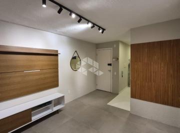 Apartamento · 44m² · 2 Quartos · 1 Vaga · Apartamento reformado com 2 dormitórios e 01 vaga no Bairro Sarandi