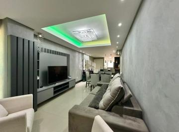Apartamento · 75m² · 2 Quartos · 1 Vaga · Apartamento de 2 dormitórios de frente com vista para o mar e box/vaga de garagem no Centro de Capão