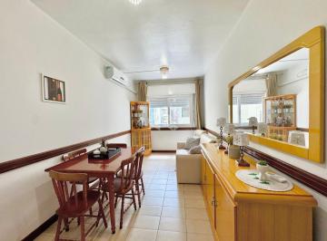 Apartamento · 48m² · 1 Quarto · Apartamento de 1 dormitório a beira mar em Capão da Canoa