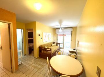 Apartamento · 54m² · 1 Quarto · 1 Vaga · Apartamento de 1 dormitório, mobiliado e com box para carro, à venda no Centro de Capão da Canoa, na