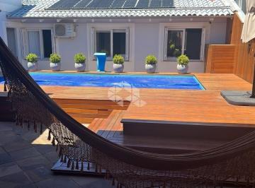 Casa · 250m² · 3 Quartos · 4 Vagas · Casa a venda no Santa Helena com 03 dormitórios sendo 01