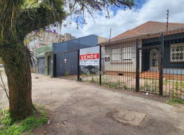 Casa · 280m² · 3 Quartos · 5 Vagas · EXCELENTE CASA COMERCIAL COM 280 m2 E CINCO VAGAS EM TERRENO PLANO